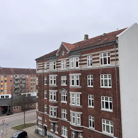 Two Bedroom In Copenhagen, Bhmensgade 9, 2