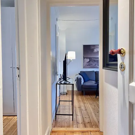 Two Bedroom In Copenhagen, Bhmensgade 9, 2