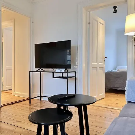 Two Bedroom In Copenhagen, Bhmensgade 9, 2 アパート コペンハーゲン